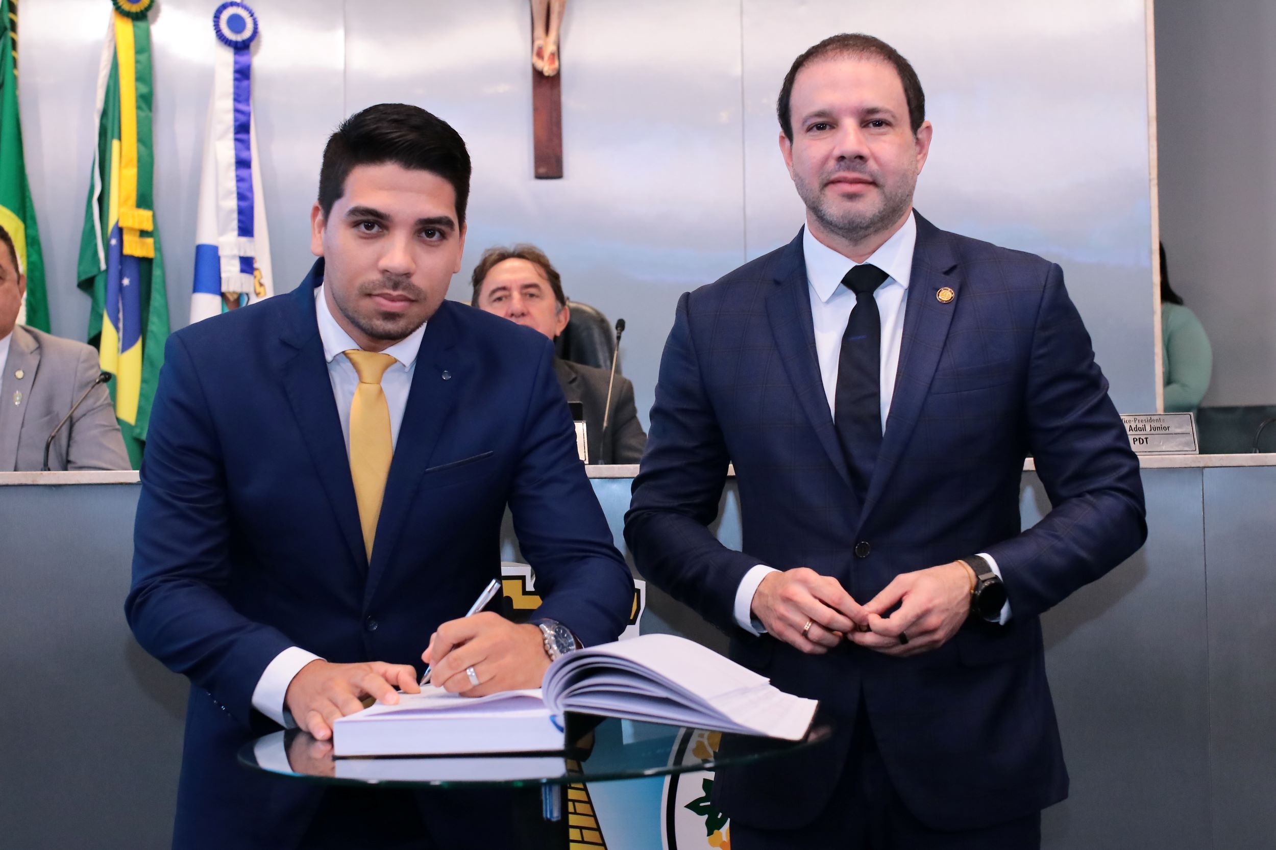 Lael Sena toma posse como vereador em Fortaleza