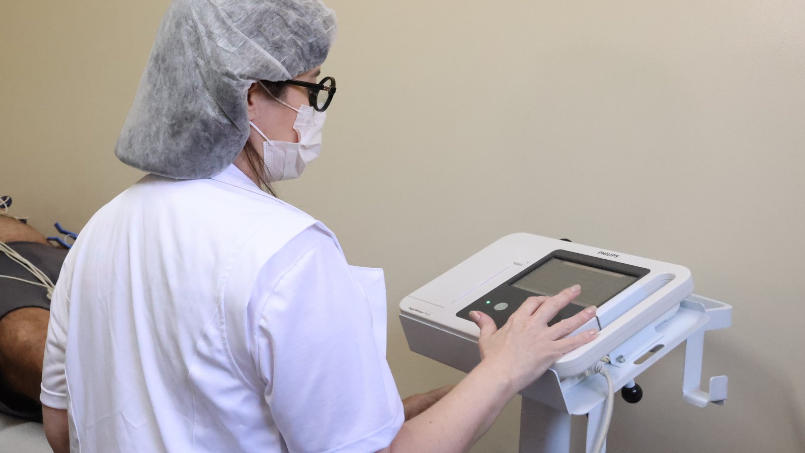 Prefeitura de Fortaleza zera fila de eletrocardiogramas em todos os 134 postos de saúde