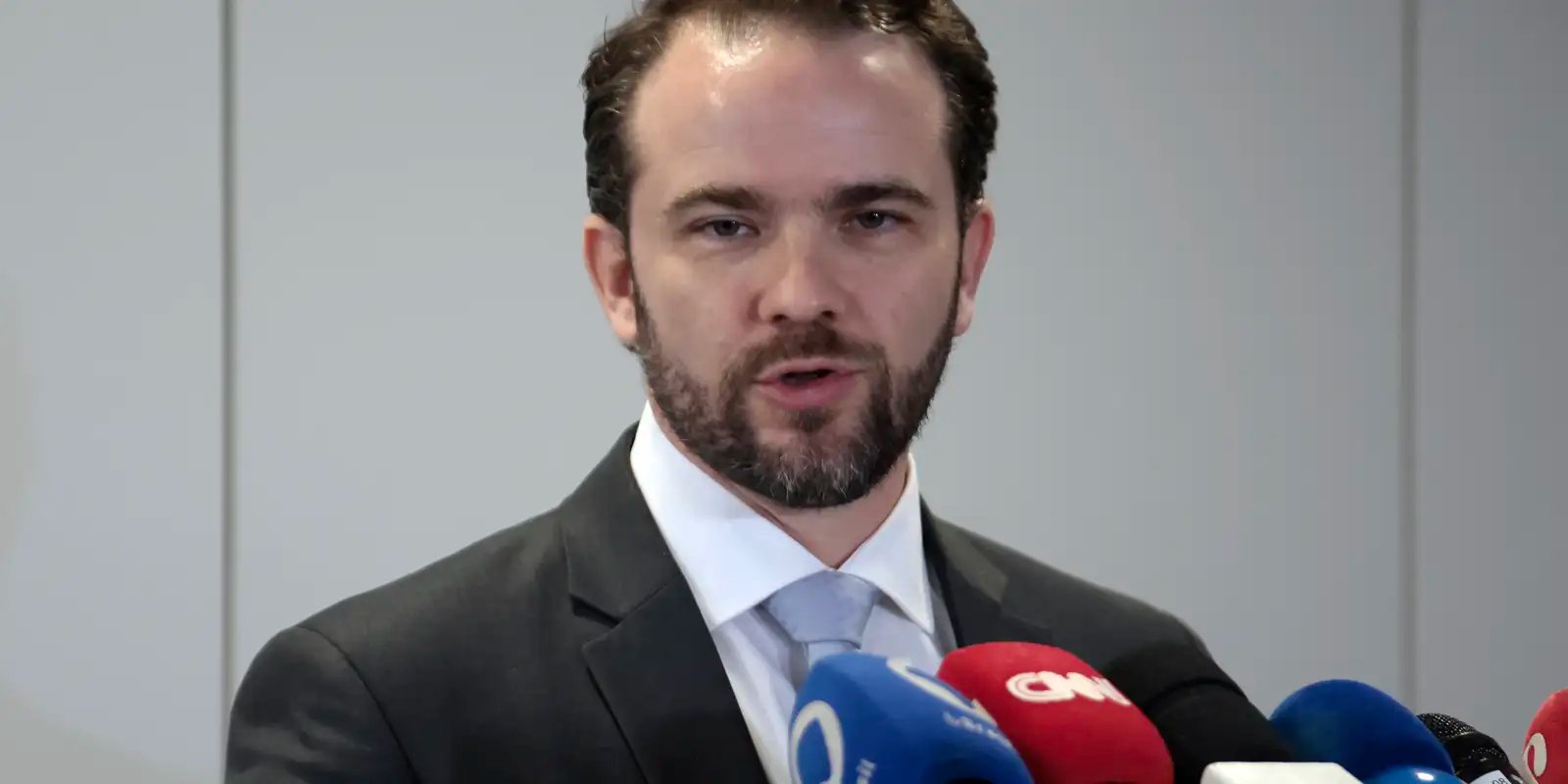 Novo Desenrola permitirá uso do FGTS para renegociação de dívidas