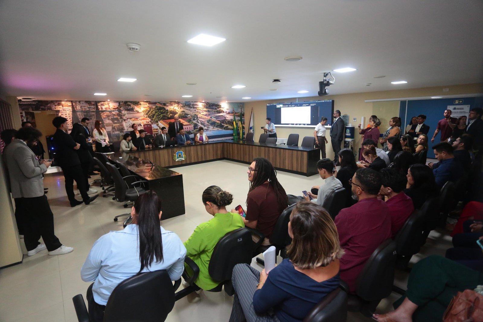 Vereadores Erich Douglas e Gabriel Aguiar são eleitos presidente e vice da Frente Parlamentar de Defesa Animal e Ambiental