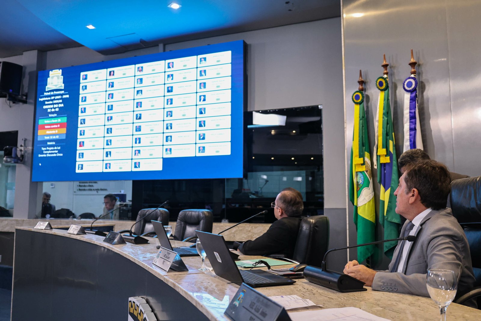 Câmara aprova ampliação do passe livre estudantil para férias, feriados e fins de semana