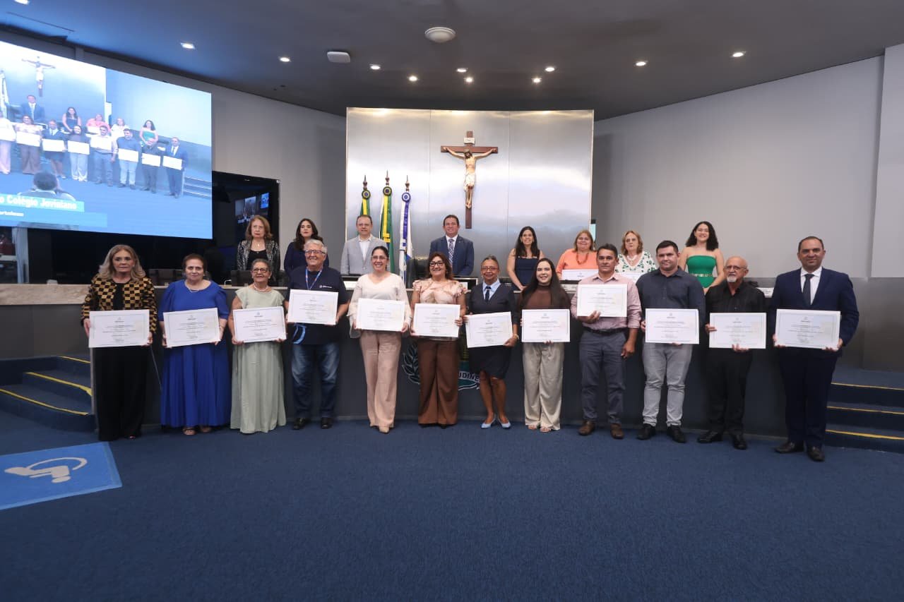 Câmara celebra 65 anos de Fundação do Colégio Joviniano
