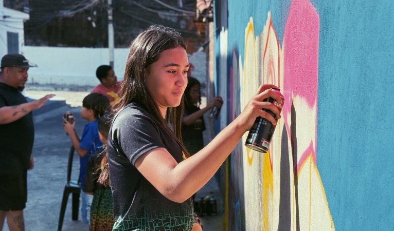 Centro Cultural Belchior reúne workshops, arte urbana e programação musical gratuita nesta semana