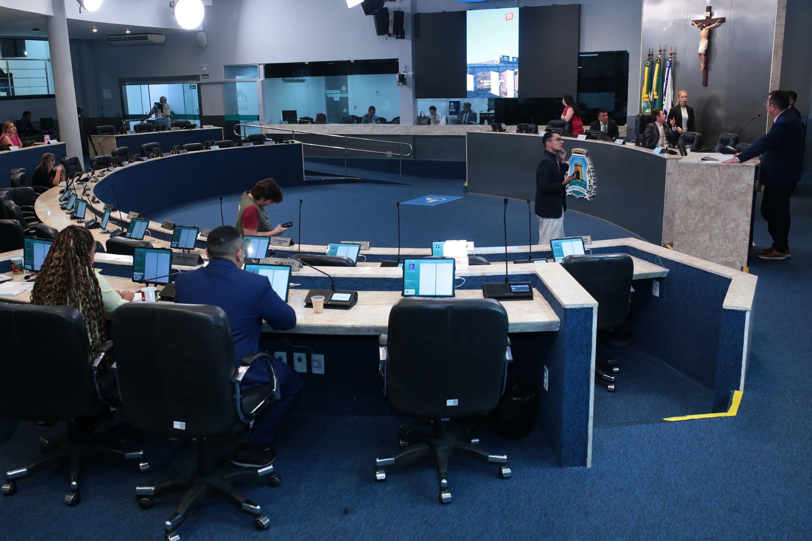 Celebração dos 106 anos do bairro Serrinha foi destaque na tribuna da CMFor