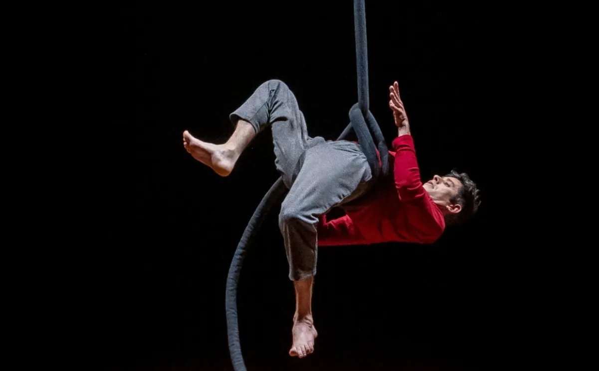 Vila das Artes abre inscrições para cursos de Circo e oficina de Teatro