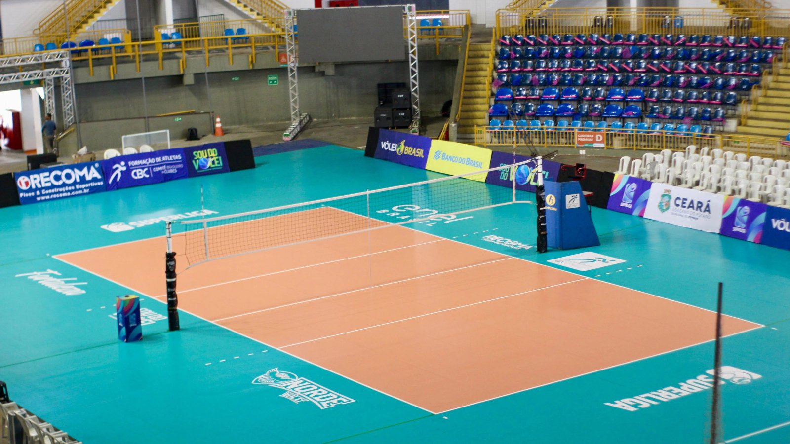 Ginásio Paulo Sarasate volta a receber jogos da Superliga A de Vôlei