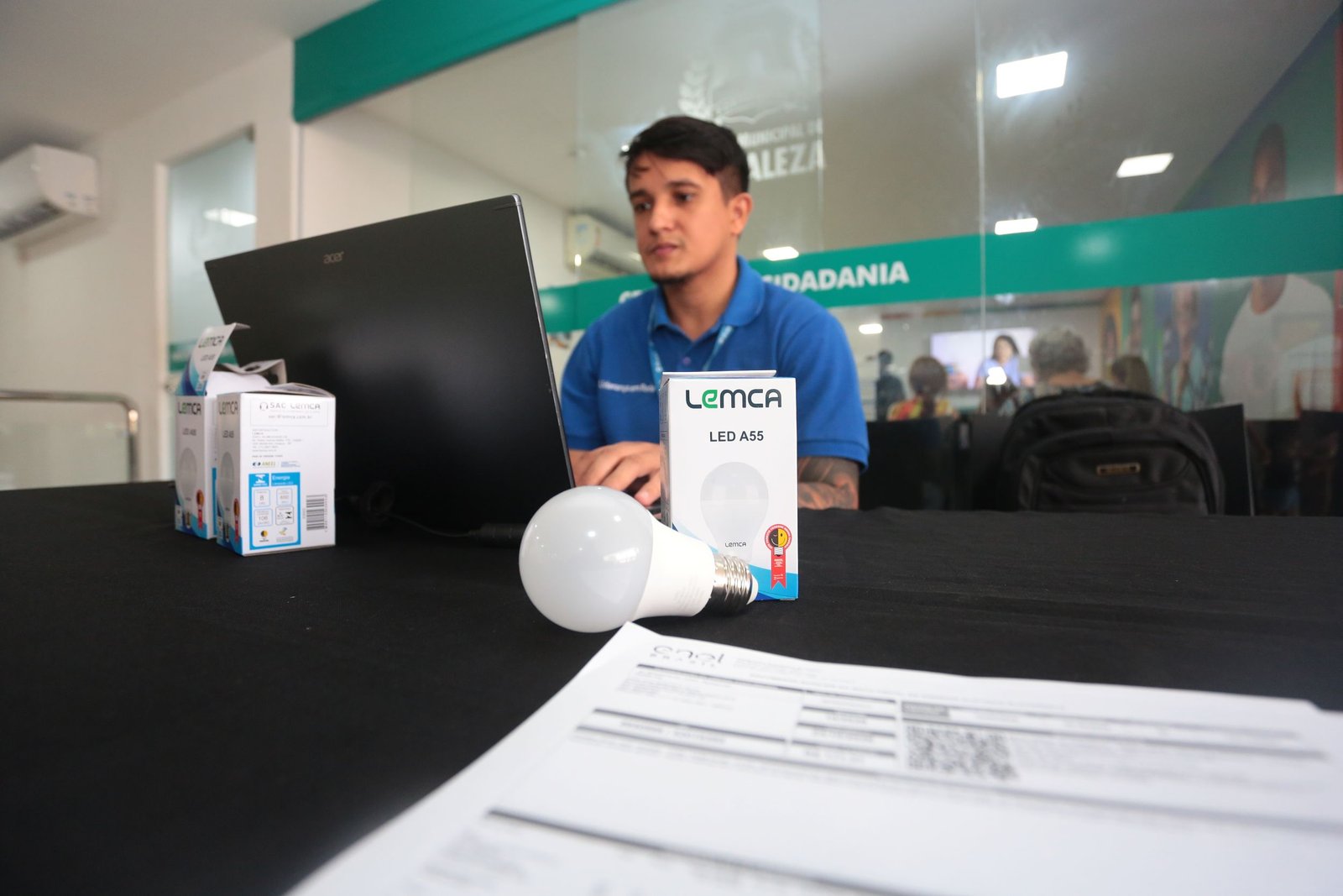 Ação na CMFor facilita negociação de contas de energia e acesso a outros serviços